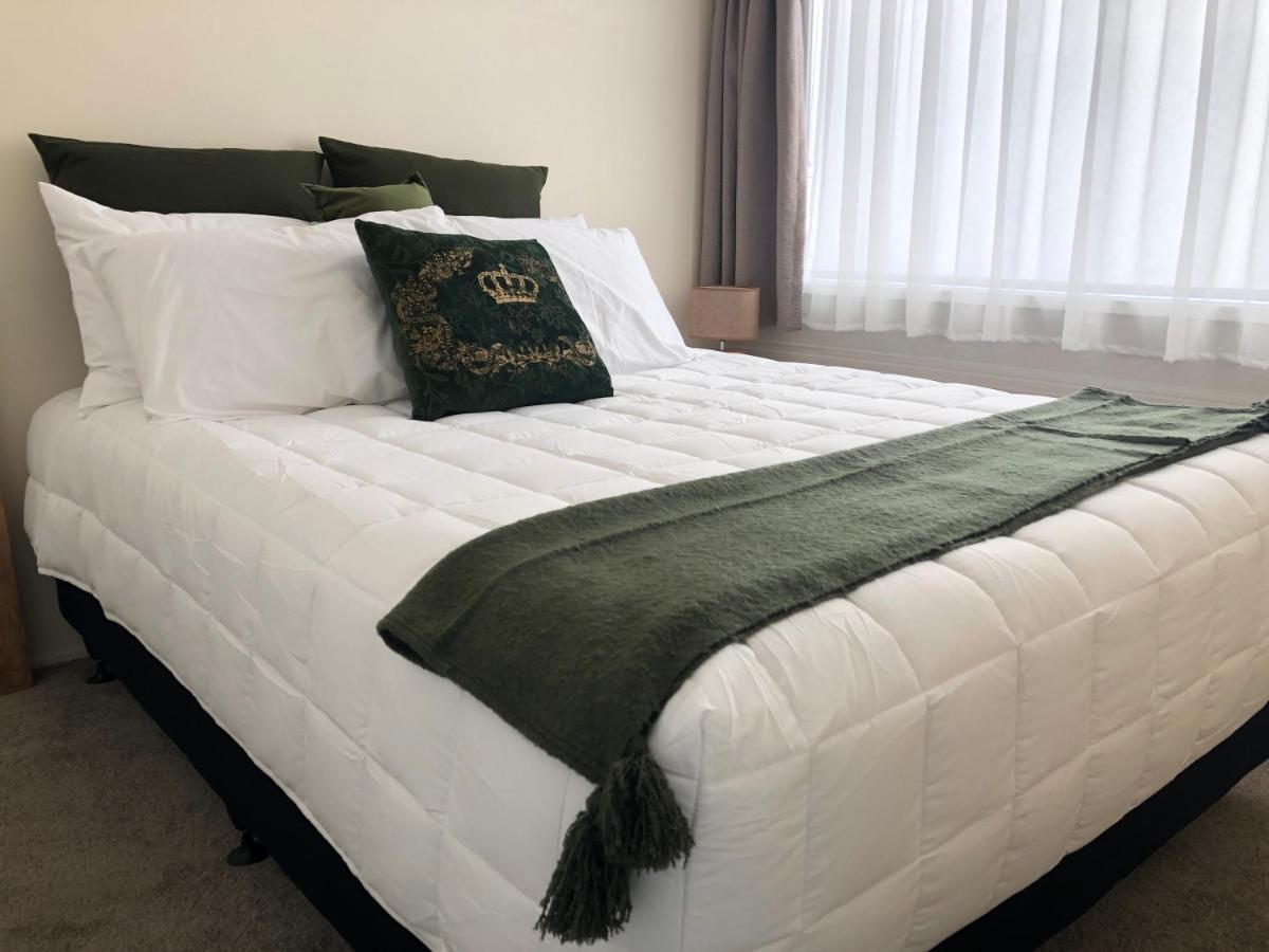 Central Howick Uxbridge Apartments 오클랜드 외부 사진
